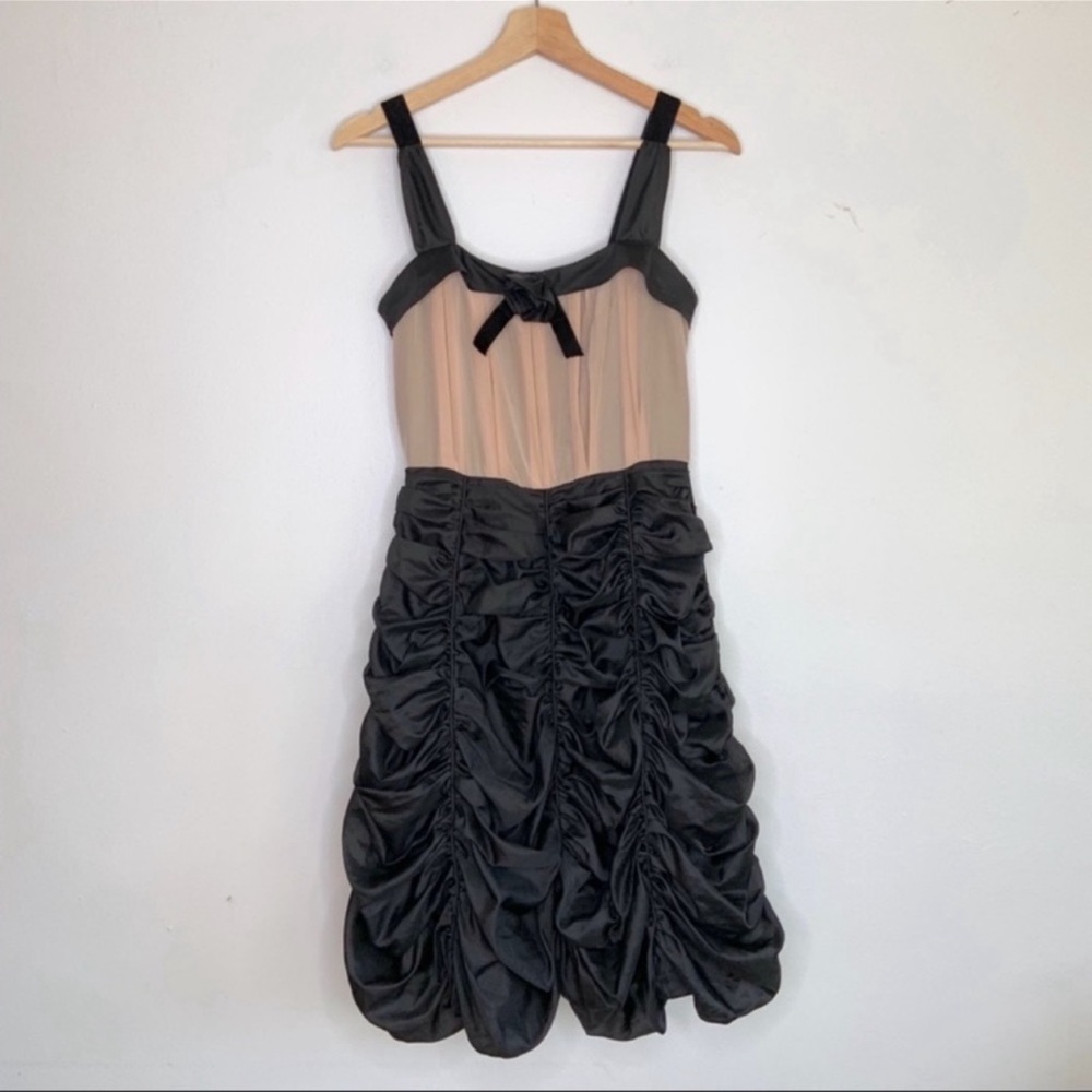 Marc Jacobs Black /Blush Sleeveless Full Ruched Bottom Dress Size 4 - Picture 3 of 8